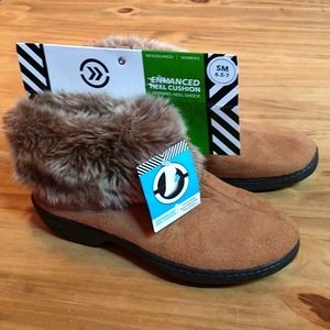 Isotoner Heel Cushion Slippers